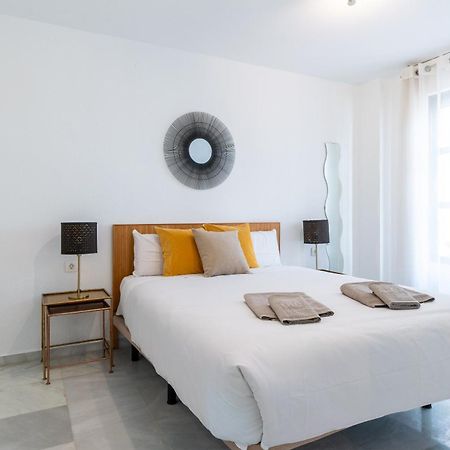 Apartamento San Isidoro - Olehousing Sevilla Bagian luar foto
